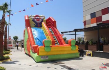 Dev Palyaço Kaydırak Kiralama