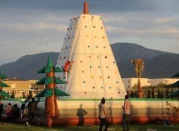 Yetişkin Şişme Oyun Parkurları Kiralama