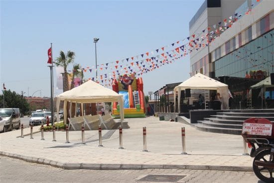 Gölgelik Kiralama Şişme Oyuncak Kiralama