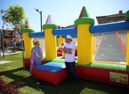 İzmir Şişme Oyuncak Kiralama