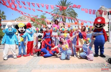 Palyaço ve Kostümlü Animatör Kiralama İzmir