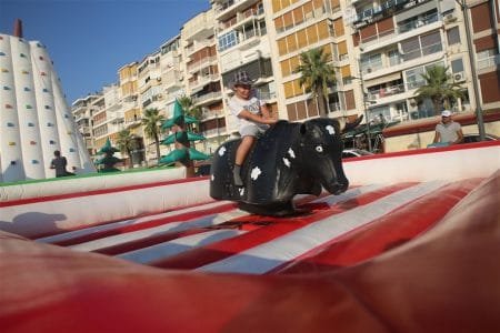 Festival Organizasyonu Rodeo Şişme Oyuncak Kiralama