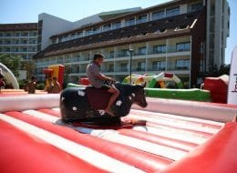 Yetişkin Şişme Oyun Parkurları Kiralama