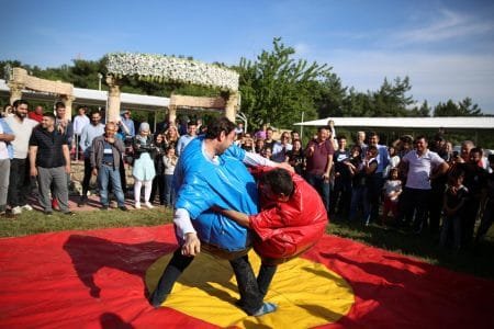 Sumo Güreşi Kostümleri ve Oyun Parkuru Kiralama