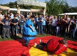 Sumo Güreşi Parkuru Kiralama