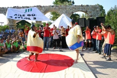 İzmir Organizasyon Şişme Oyun Parkuru Kiralama Sumo Güreşi
