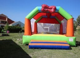 İzmir Şişme Oyuncak Kiralama