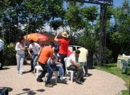 Sandalye Kapma Yarışması