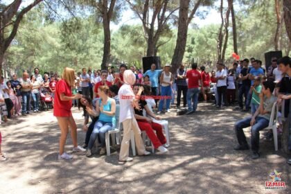 Sandalye Kapmaca Oyunu İzmir