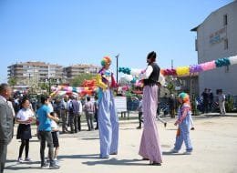 Tahta Bacak Gösterisi