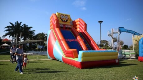 Sünger Bob Kaydırak Kiralama