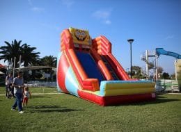 Sünger Bob Temalı Kaydırak Kiralama