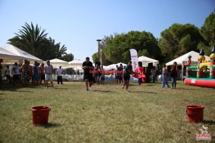 Süngerle Su Taşıma