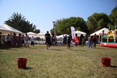 Süngerle Su Taşıma Oyunu