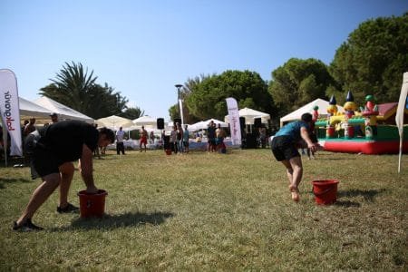 İzmir Süngerle Su Taşıma Oyunu