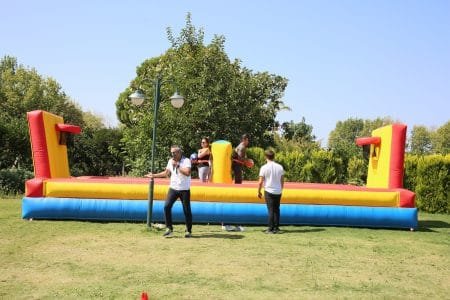 Yetişkin Animatörleri Kiralama İzmir