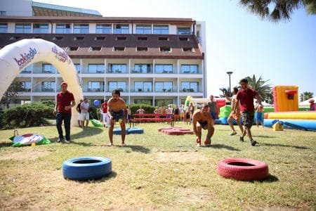 İzmir Yetişkin Animatörü Kiralama
