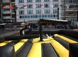 Şişme Mekanik Gladyatör Kiralama