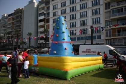 Ufak Tırmanma Dağı Kiralama