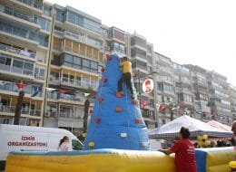 Ufak Şişme Tırmanma Dağı Kiralama